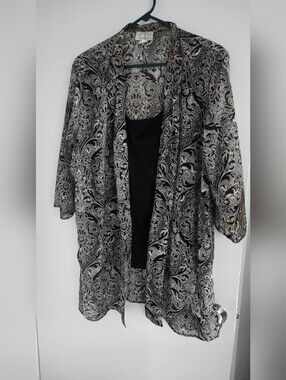 Black & White Abstract Paisley Open Front Jacket Attached Shell 2X